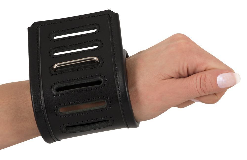 Leather Wrist Restrains, black